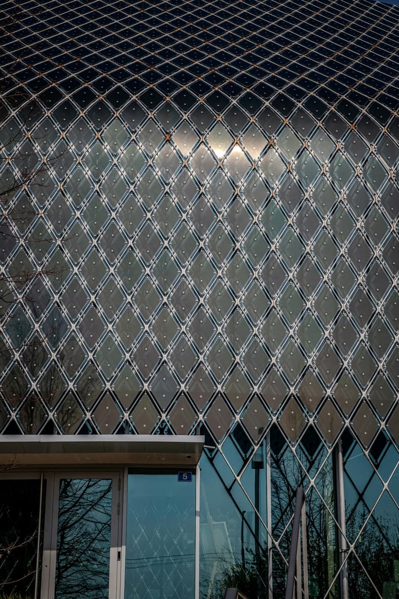 Toekomst van Zonnepanelen: Technologie en Trends