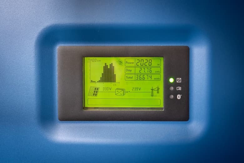 Micro-Omvormer Voor Zonnepanelen: Kosten vs. String